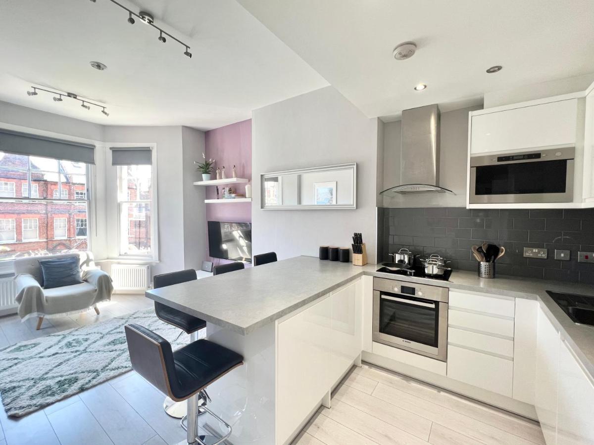 2 Bedroom Apartment In South Hampstead Londres Extérieur photo